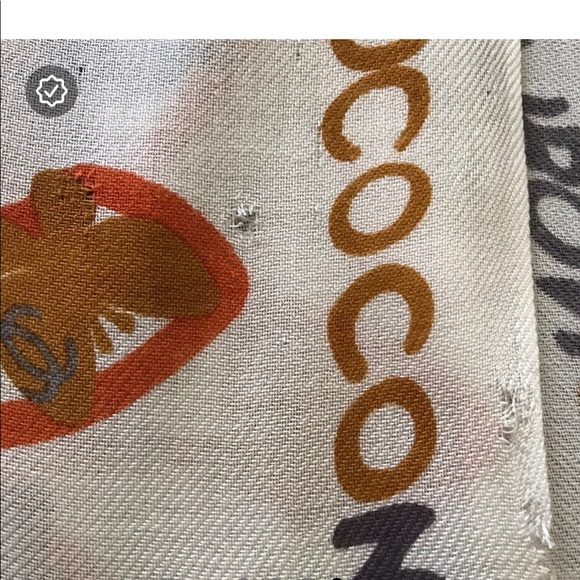 Iconic monogram scarf with coco CC Chanel logo. It measures 68”x28”. - Picture 6 of 9